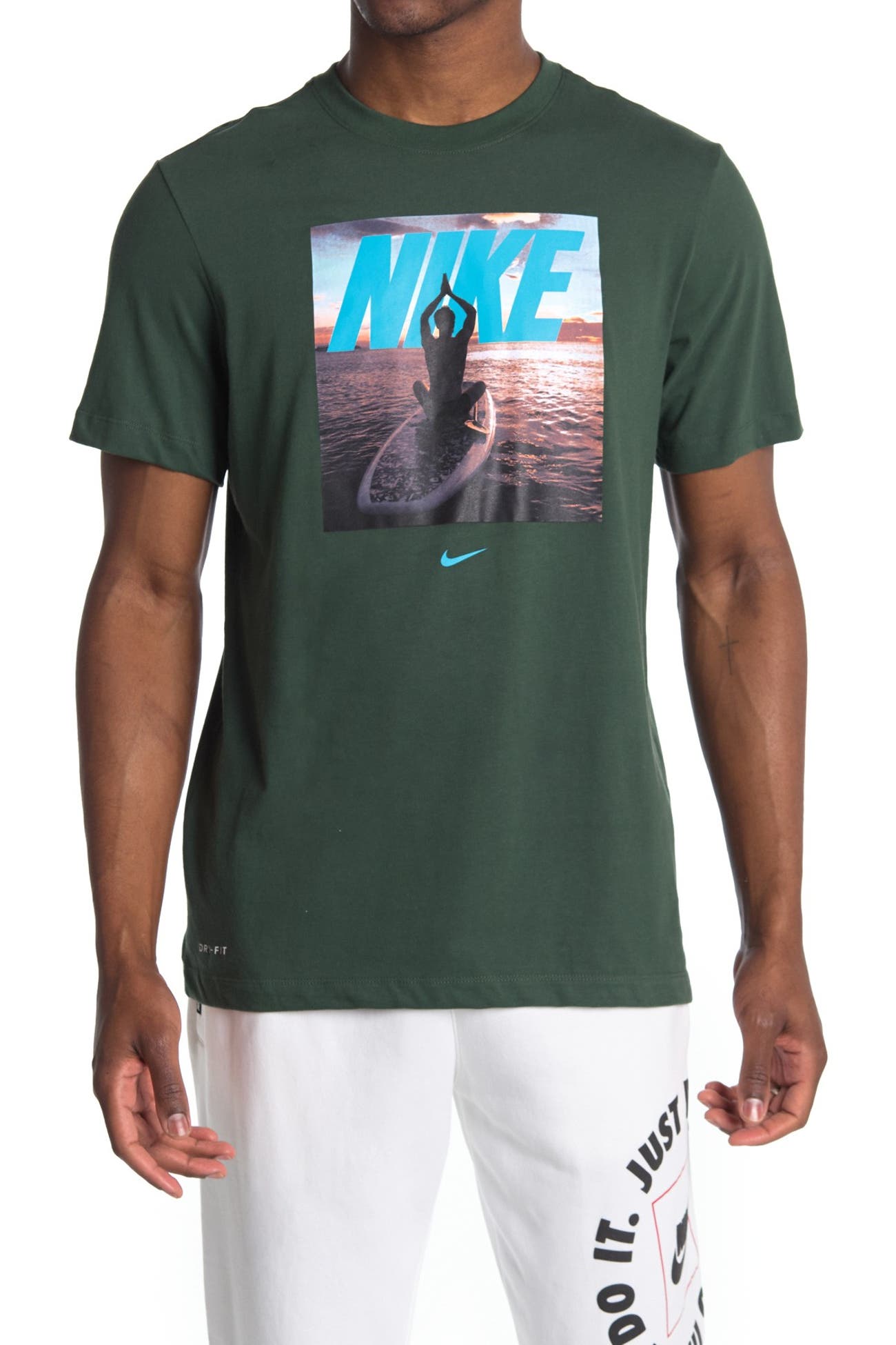 Nike Graphic Crew Neck TShirt Nordstrom Rack