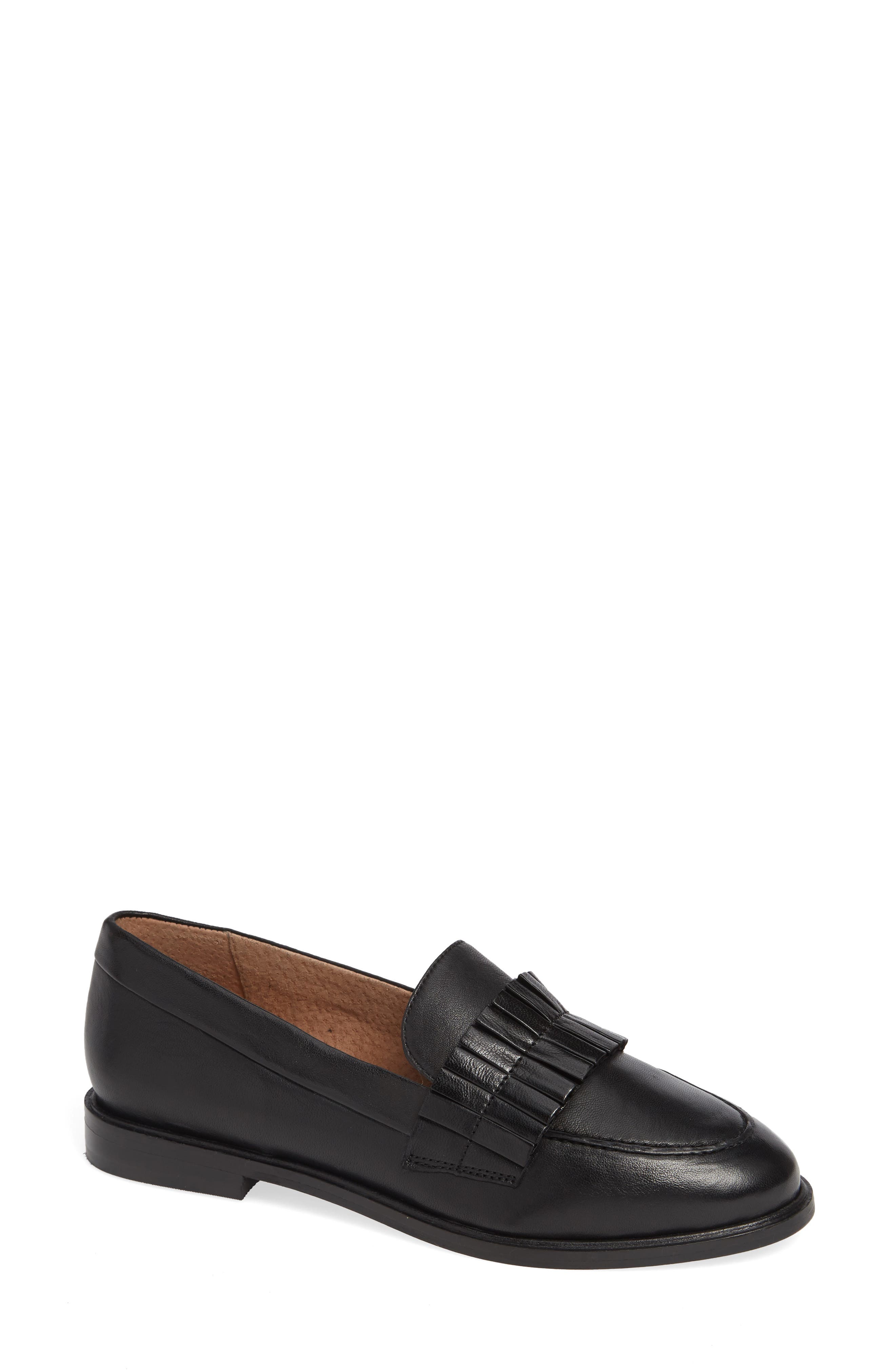 Seychelles Powerful Loafer