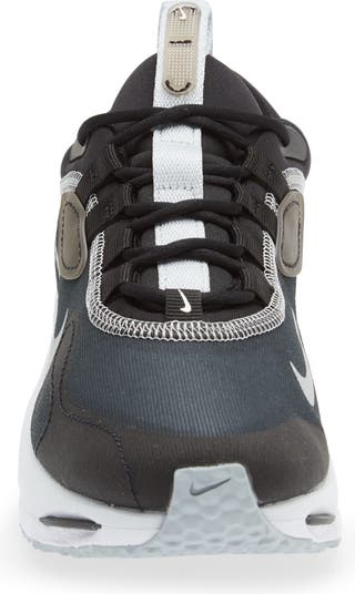 Nike Spark Sneaker (Women)