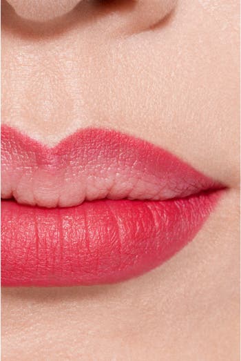 Chanel Le Crayon Lèvres Longwear Lip Pencil - 154 Peachy Nude