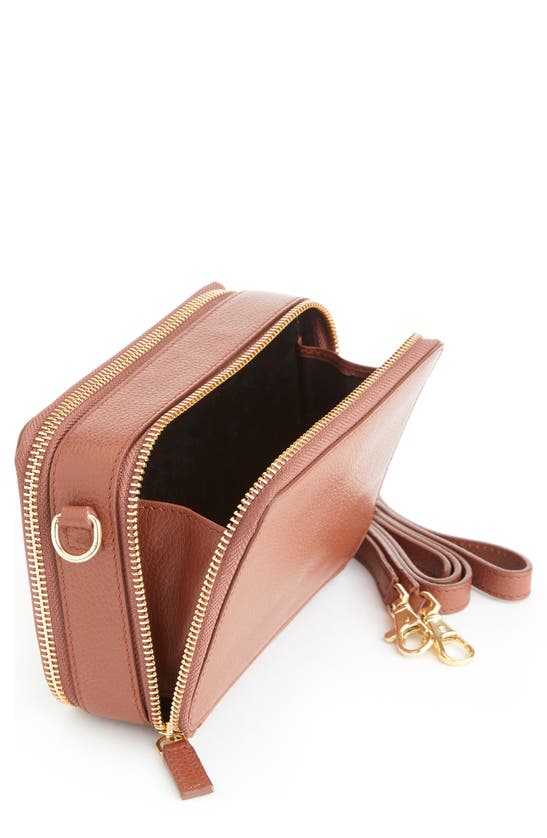 ROYCE NEW YORK ROYCE NEW YORK PERSONALIZED LEATHER CROSSBODY CAMERA BAG