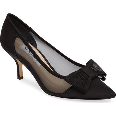 Nina Bianca Pointy Toe Pump