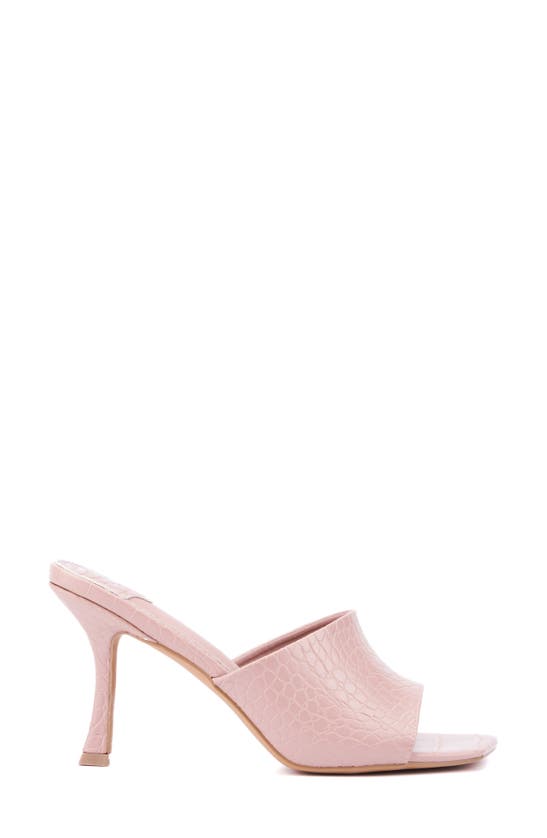 NEW YORK AND COMPANY NEW YORK AND COMPANY DELARA CROC EMBOSSED HEELED SANDAL