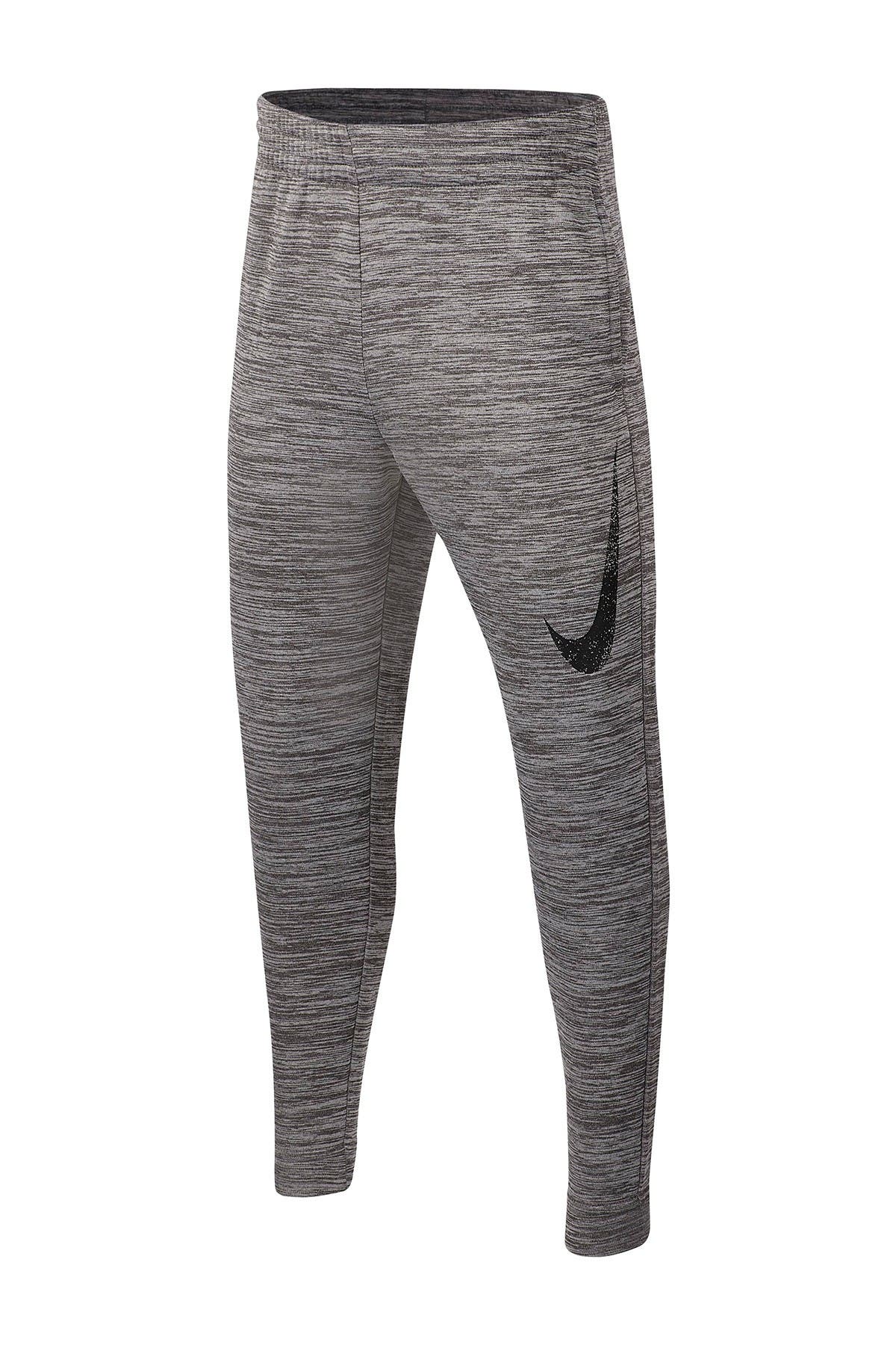 nike therma leggings