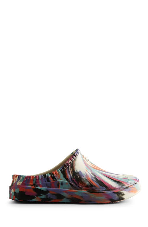 Shop Hunter Gender Inclusive In/out Bloom Clog In White Marble/white Willow