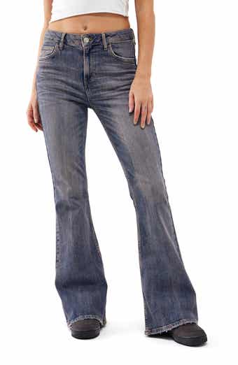 Frayed Low Rise Jeans in Light Wash Sandy Tint