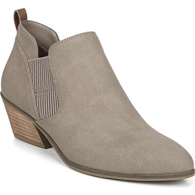 Dr. Scholl