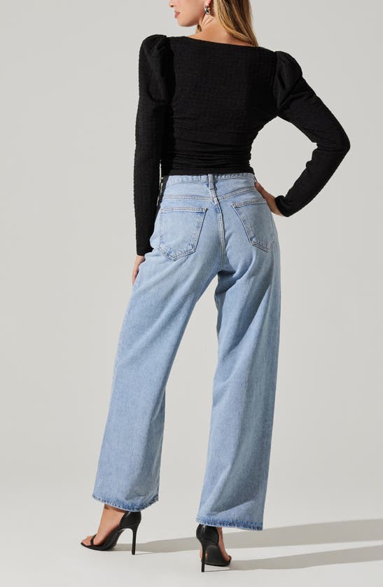 Astr Puff Shoulder Textured Knit Crop Top In Black