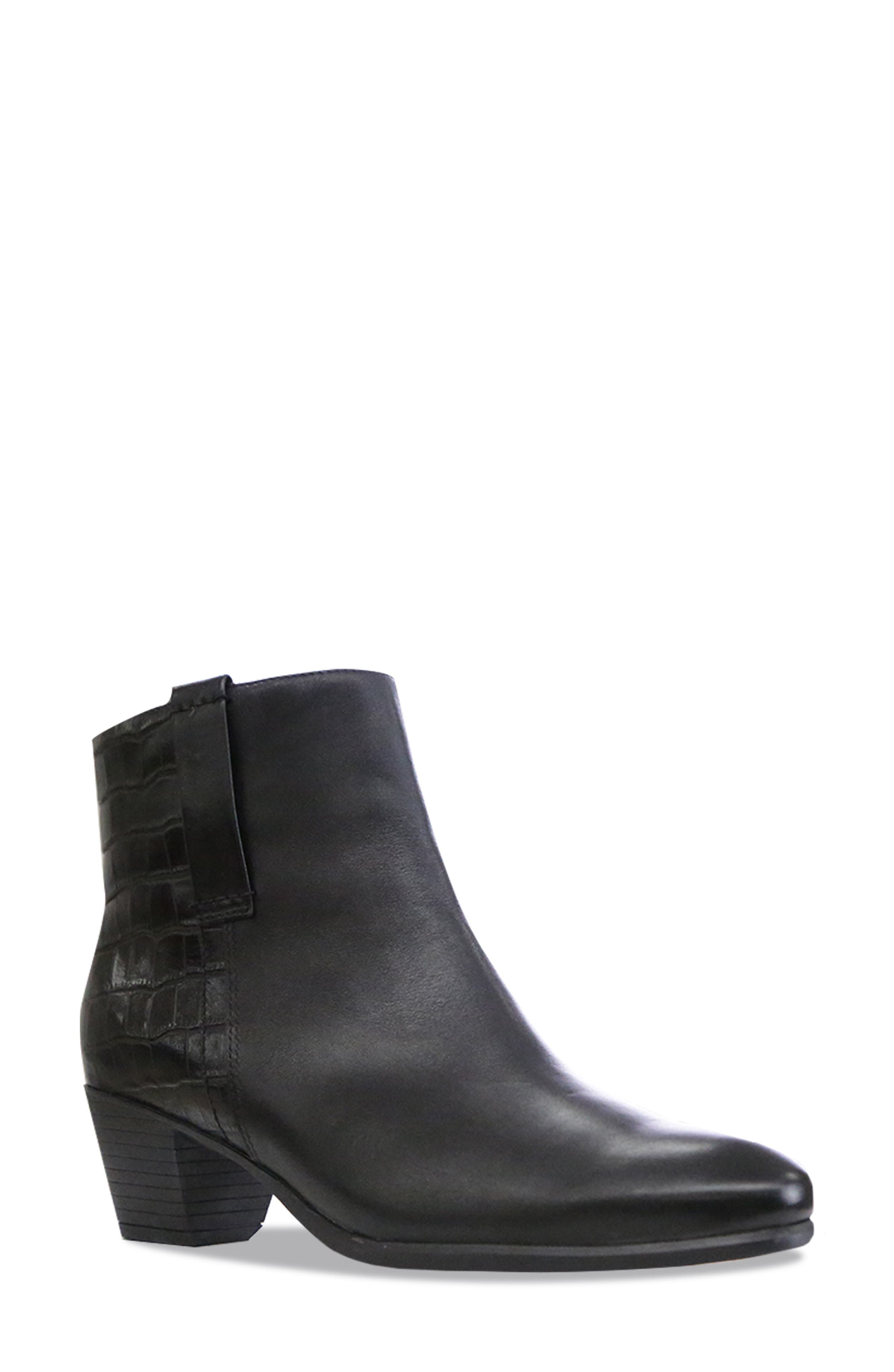 buy boots womens