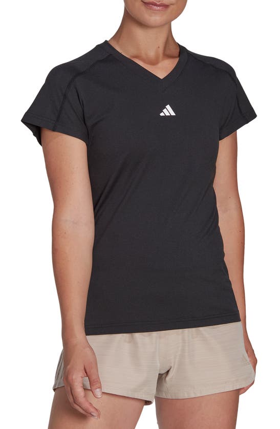 ADIDAS ORIGINALS AEROREADY TRAIN ESSENTIALS MINIMAL T-SHIRT