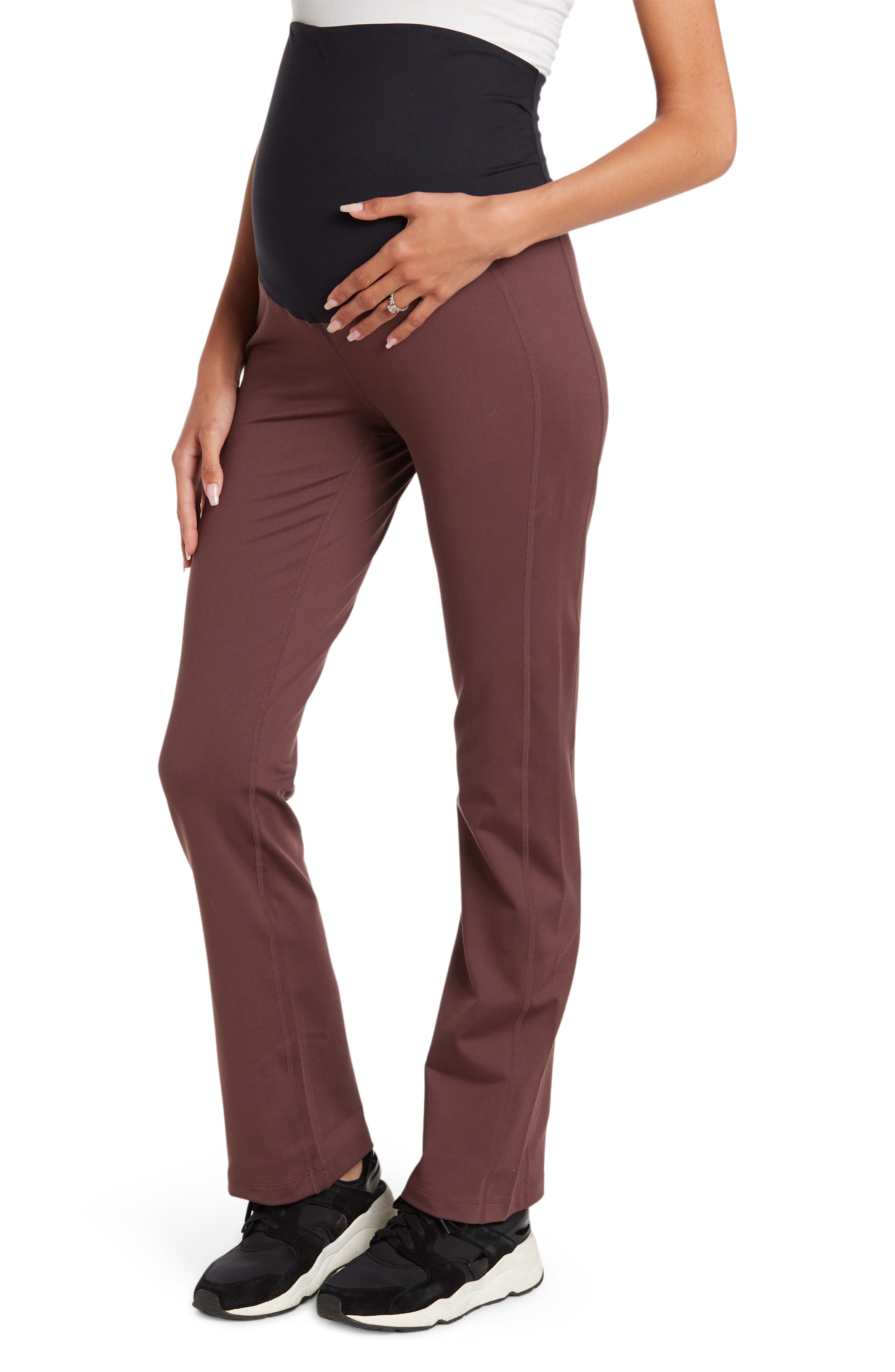 Z by Zella Dailt Booty Flare Maternity 