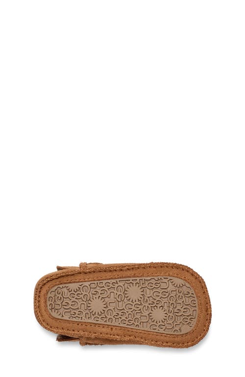 Ugg(r) Classic Bootie & Lovey Blanket Set In Chestnut