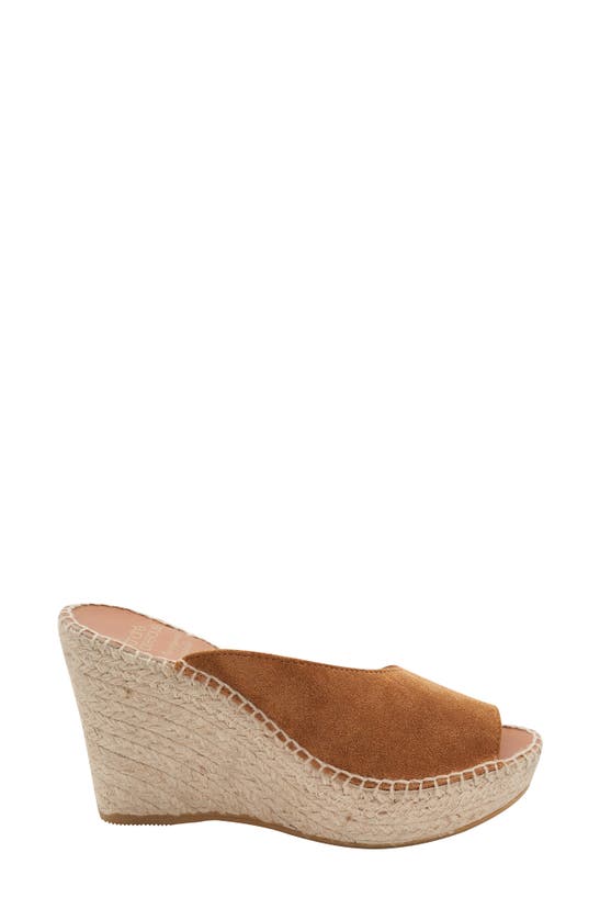 Andre Assous Catarina Espadrille Platform Wedge Sandal In Cuero