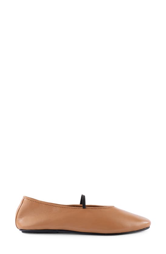 Seychelles Neon Moon Womens Solid Leather Ballet Flats In Tan