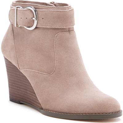 Sole Society Peytal Wedge Bootie- White