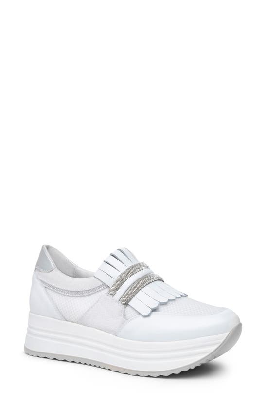 Nerogiardini Kiltie Fringe Platform Sneaker In White