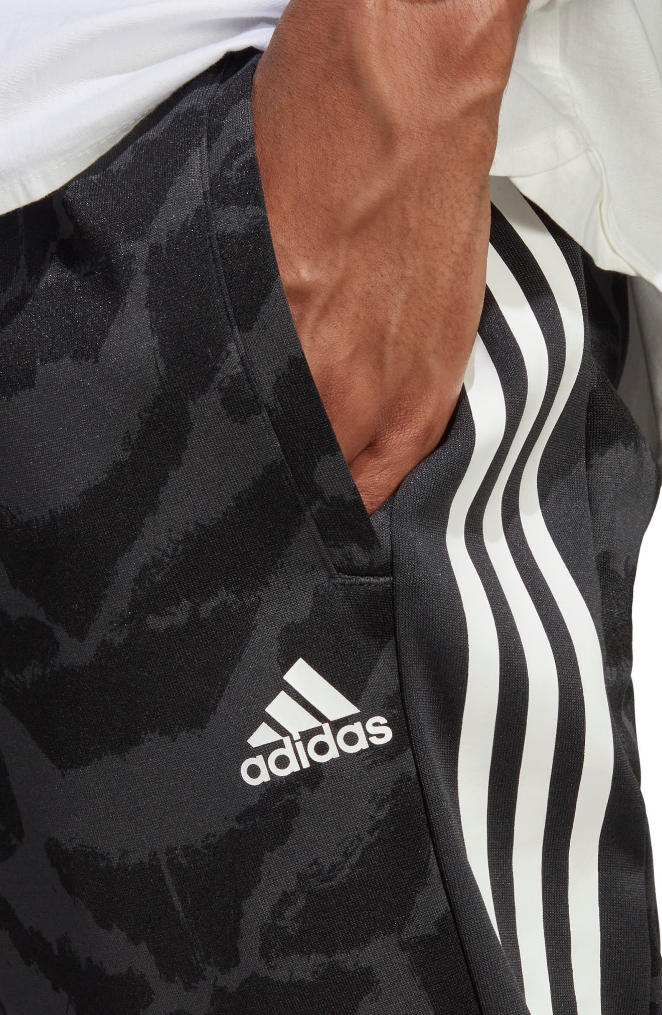 adidas tiro 19 camo