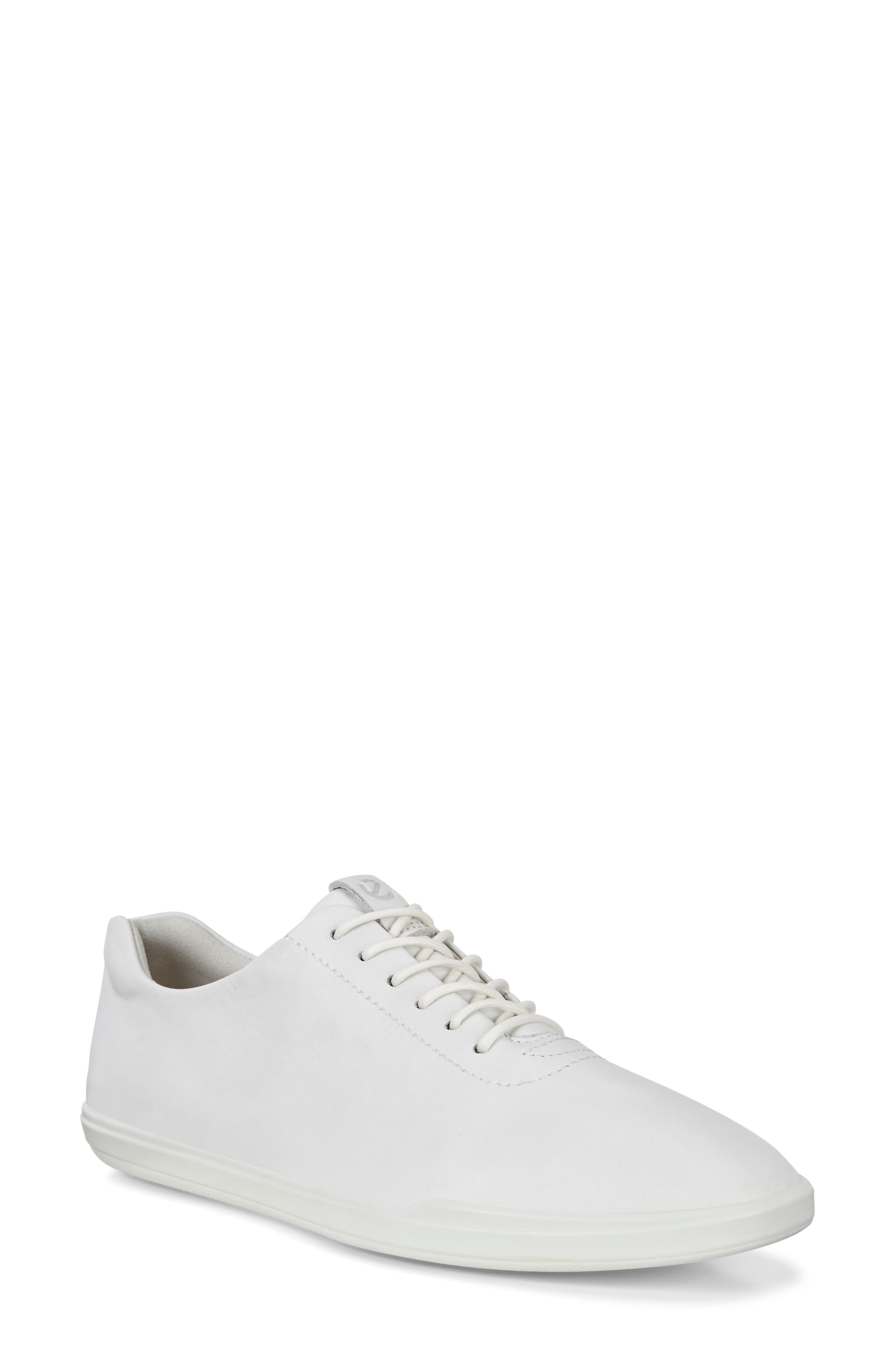 white ecco sneakers