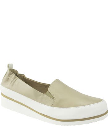 ron white nell slip on sneaker