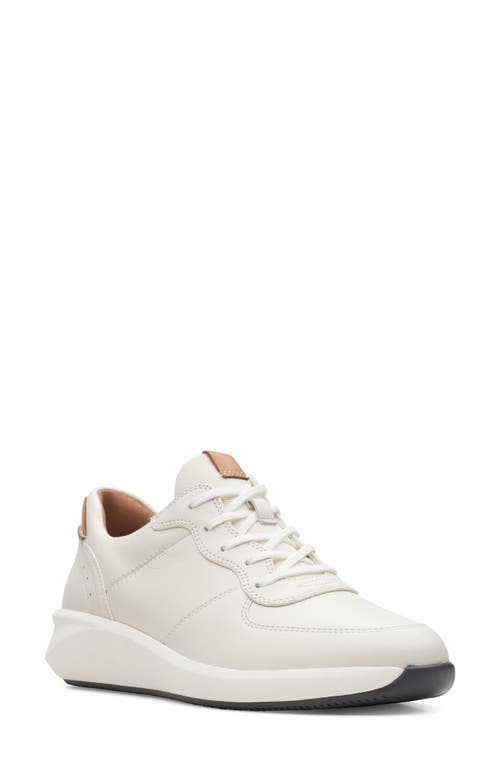 Clarks(R) Un Rio Sprint Sneaker in White Leather/Suede Combi