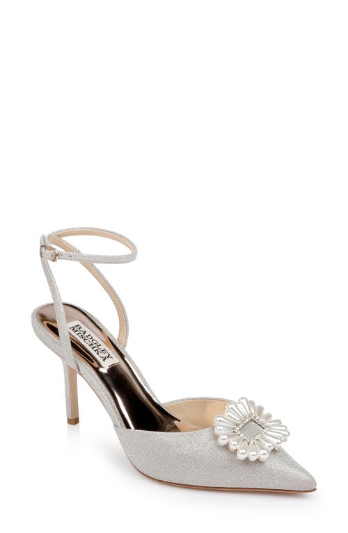 Badgley Mischka Collection Nicky Ankle Strap Pump in Champagne