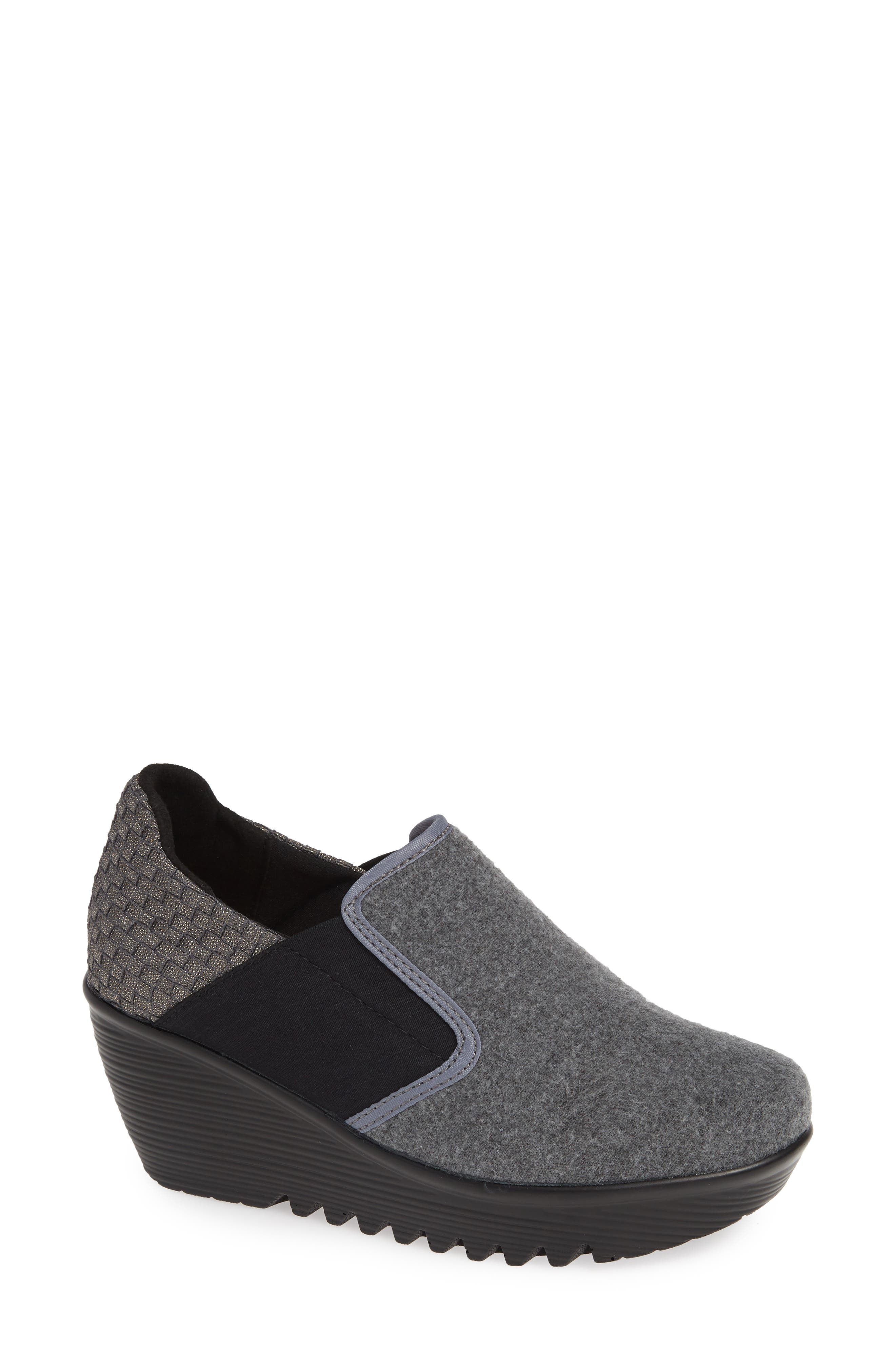 Bernie Mev. Bari Wedge, Grey