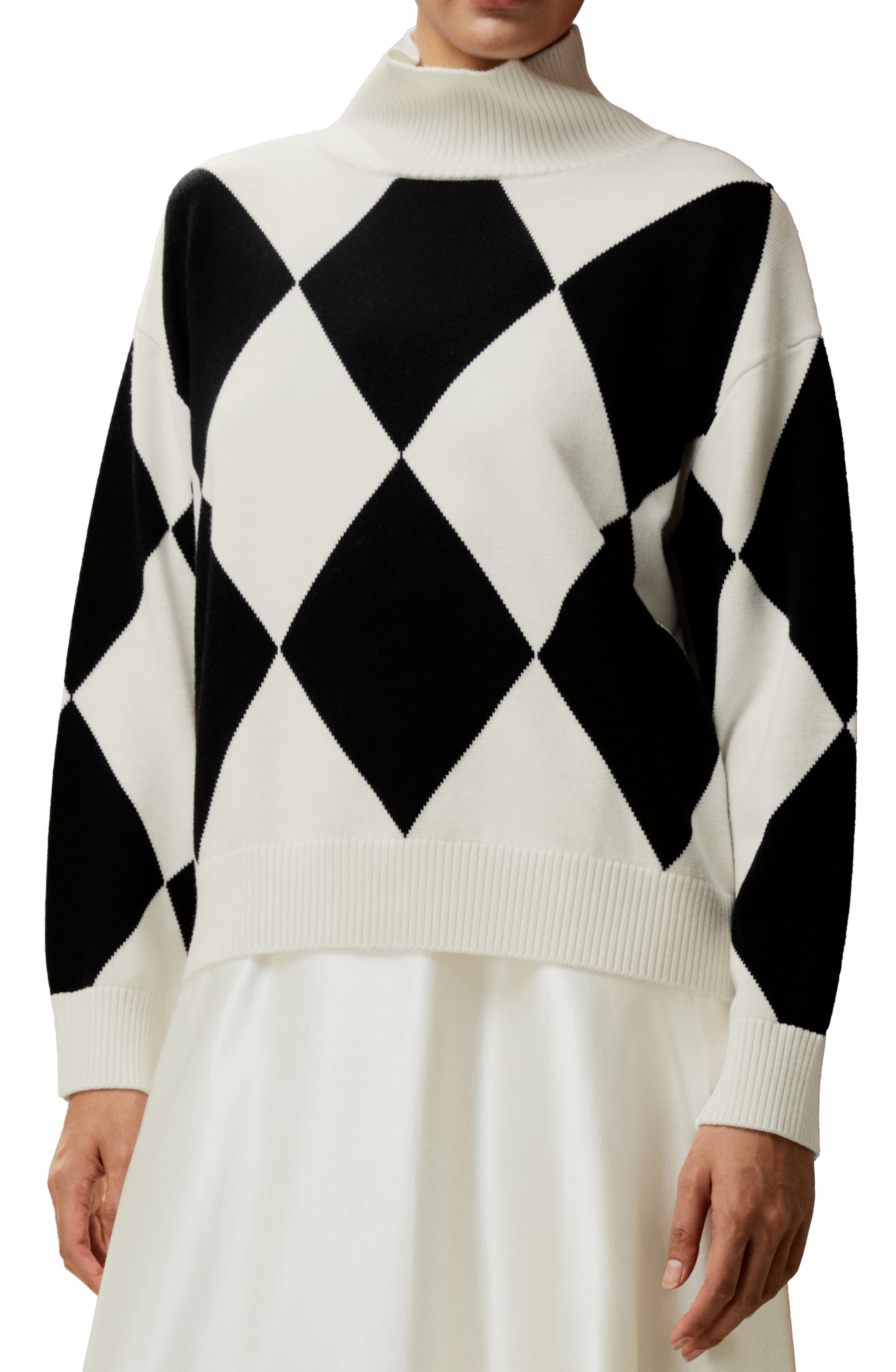 Lilysilk Argyle Preppy Wool Sweater in Black&white Diamond Cover