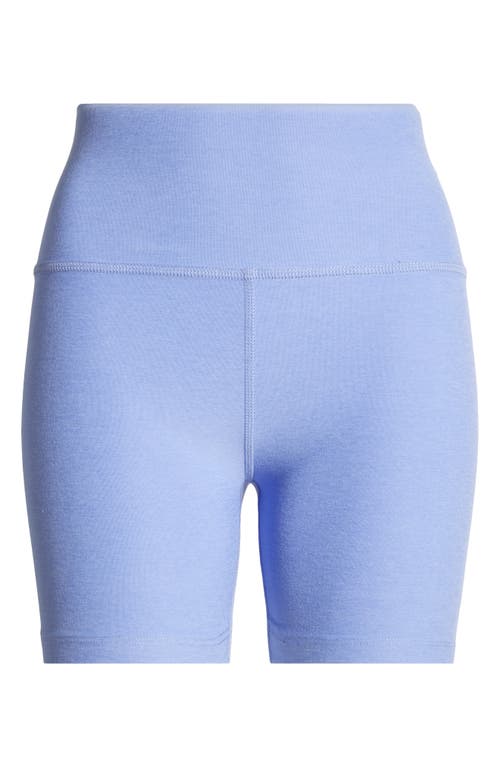 Shop Beyond Yoga Keep Pace Space Dye Bike Shorts In Periwinkle Cloud Heather