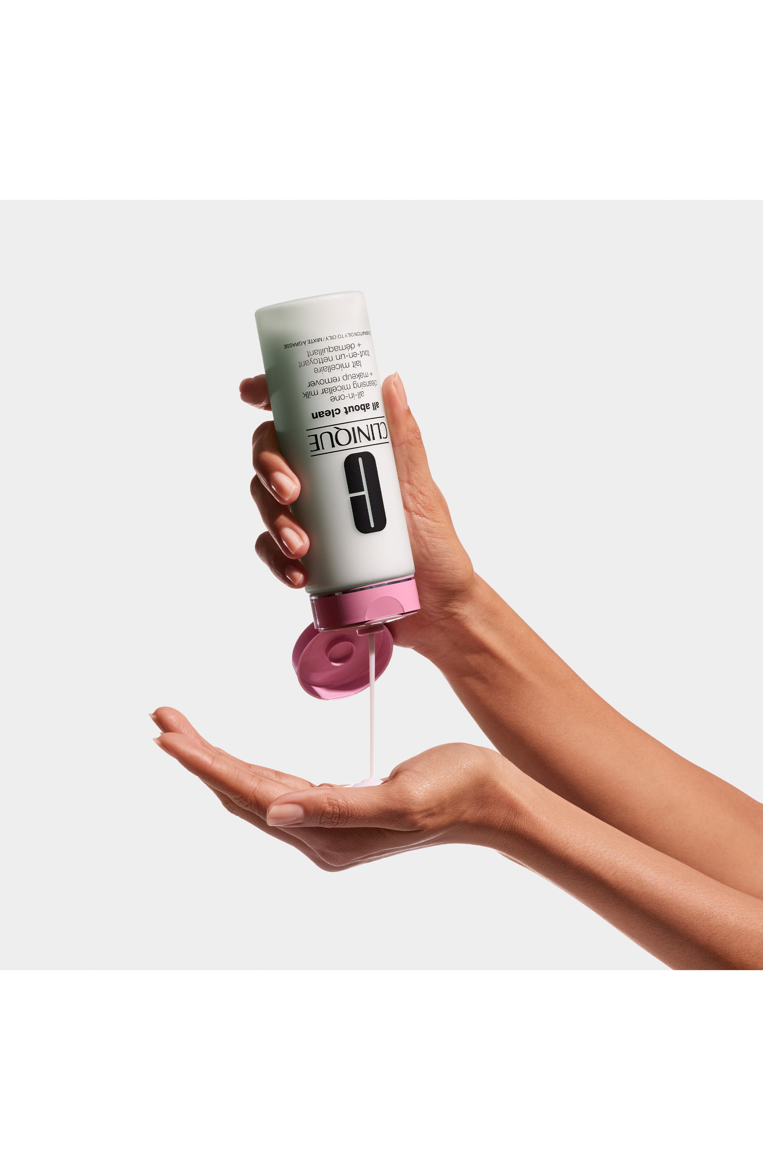 Clinique All About Clean AllinOne Cleansing Micellar Milk & Makeup