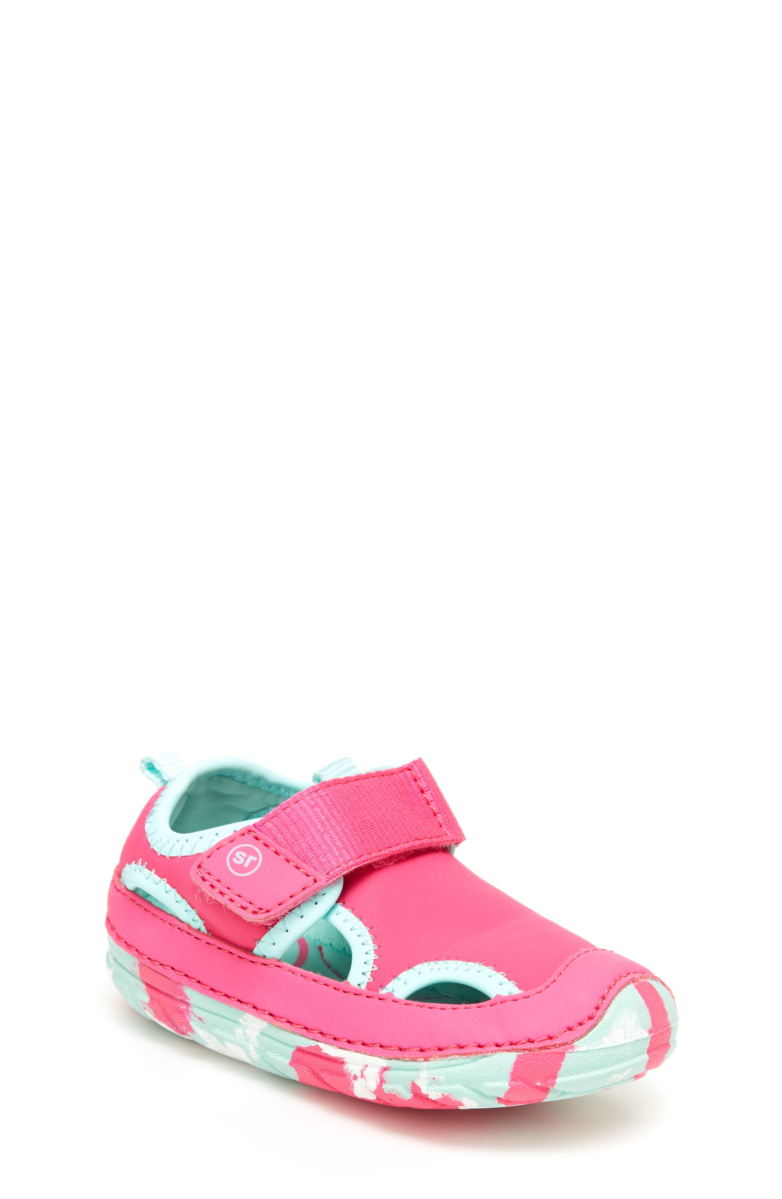 stride rite water shoes