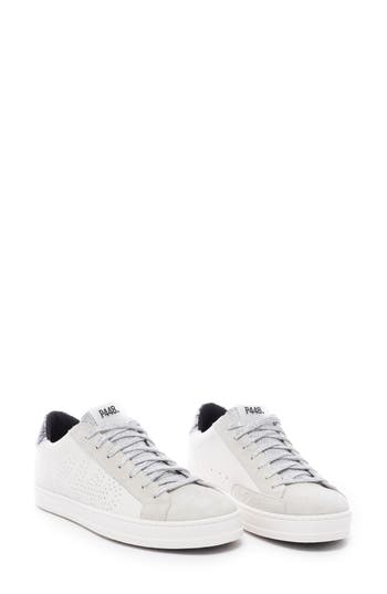 P448 John Low Top Sneaker In White/lilac