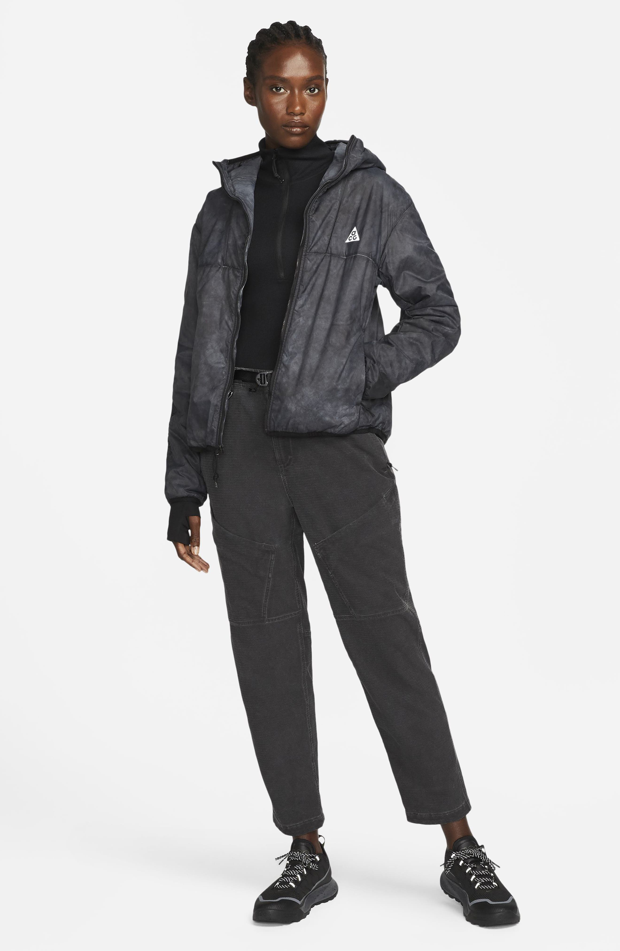 Nike Women's Therma-FIT ADV ACG Rope de Dope Packable Insulated Jacket in Black, Size: Small | DJ1261-010