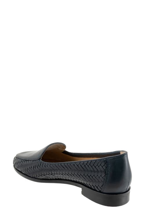 Trotters Lyric Loafer In Navy