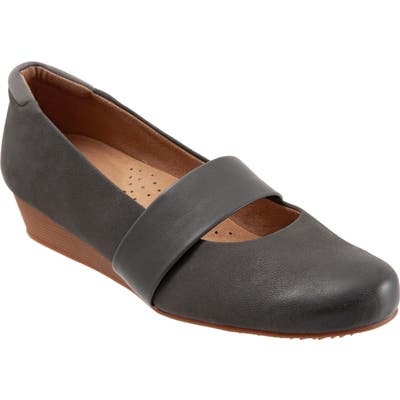 Softwalk Winona Mary Jane Wedge, Grey