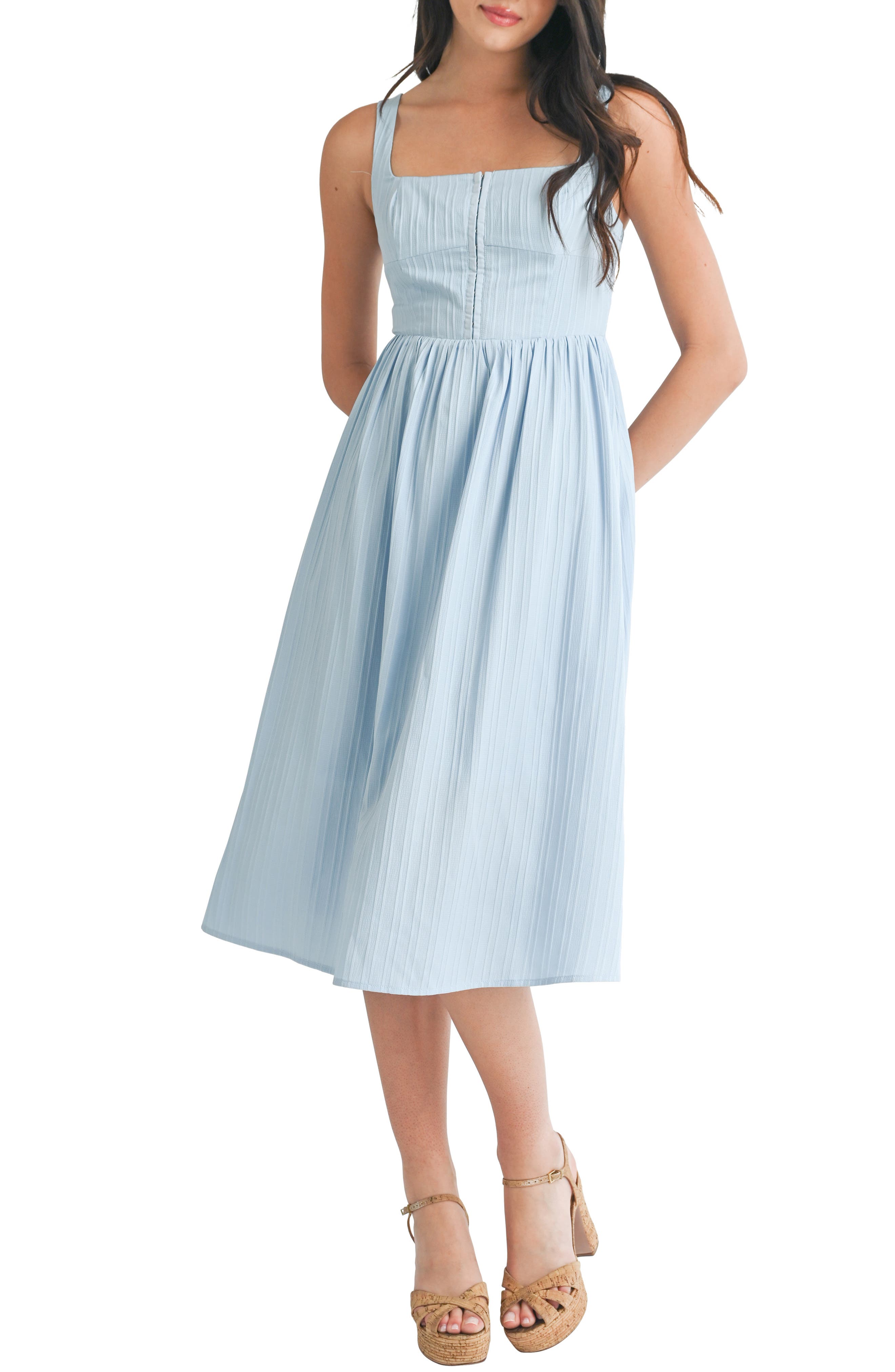 Modern Dresses for Teenage Girls