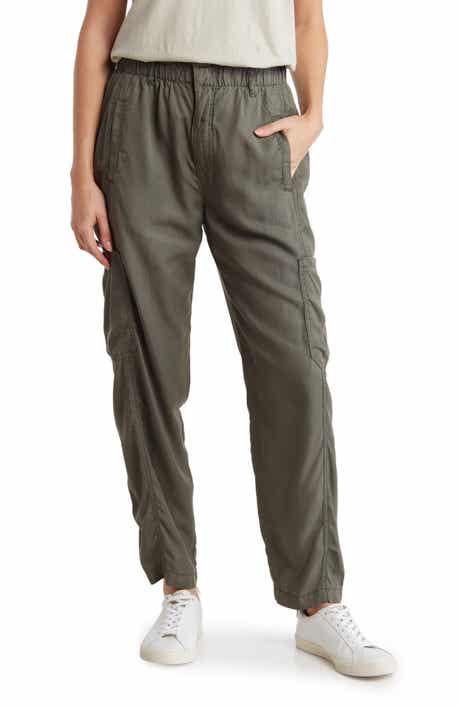 A New Day Cargo Pants Green Size 8 - $15 (53% Off Retail) - From N
