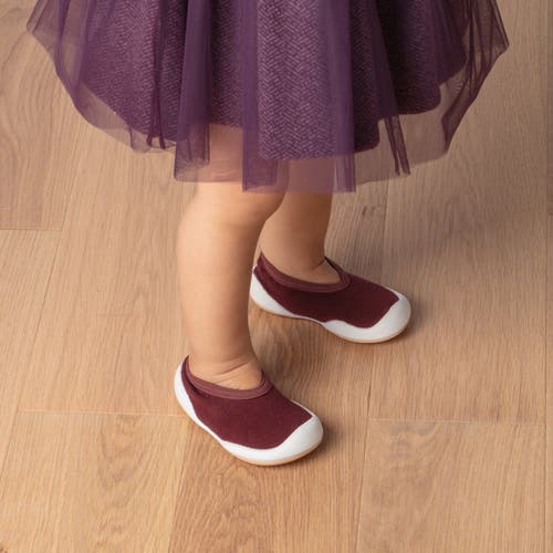 Shop Komuello Toddler Sock Shoes Flat In Plum