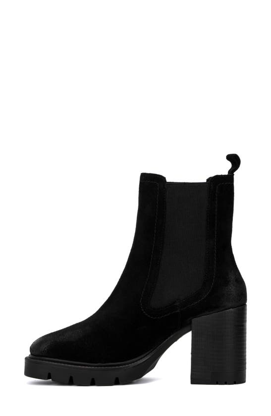 Vintage Foundry Penelope Leather Bootie In Black