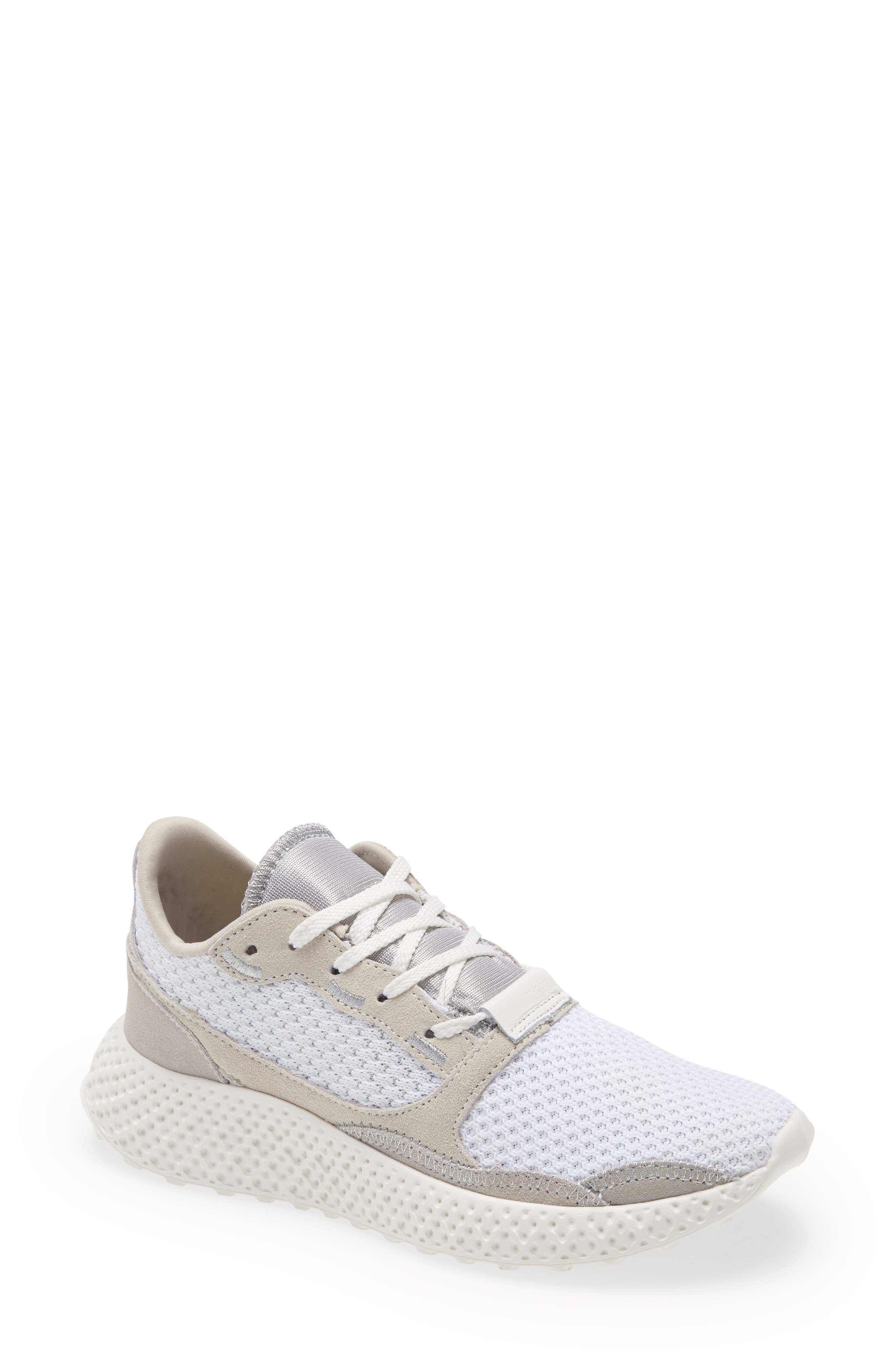 steve madden run aggressive