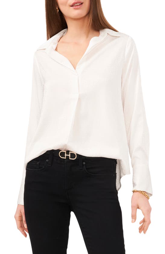 VINCE CAMUTO GEO JACQUARD BLOUSE