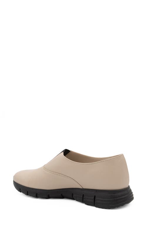 Amalfi By Rangoni Jonathan Slip-on In Sand Beige Parmasoft