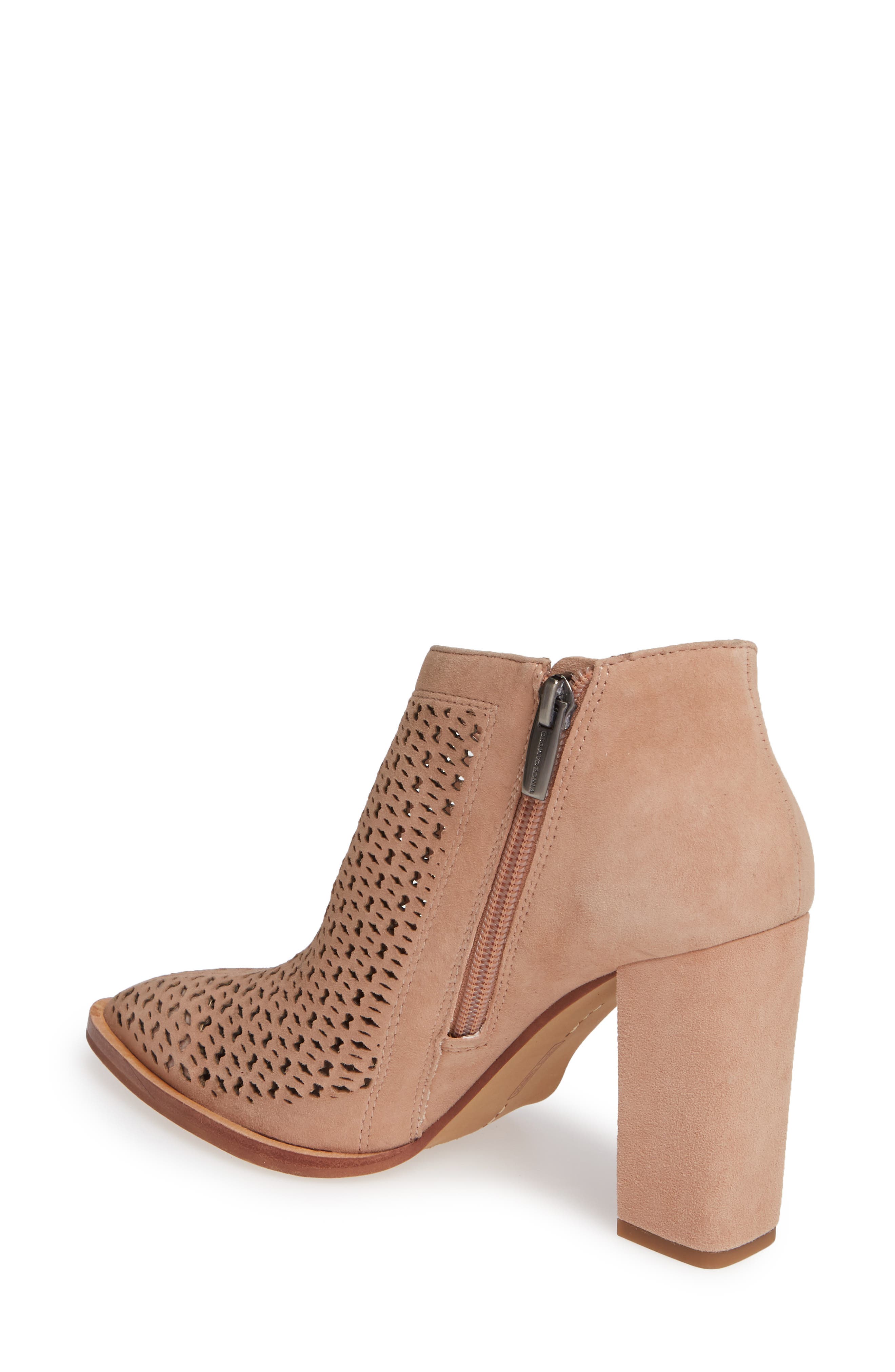 vince camuto lorva shoe