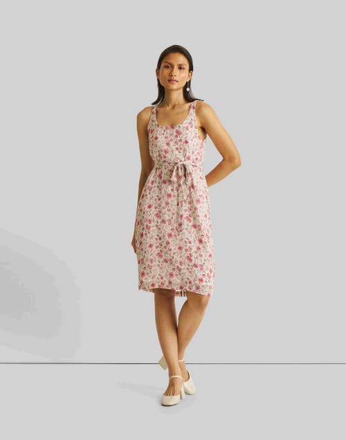 Shop Reistor Fitted Knee Length Dress In Petal Fusion