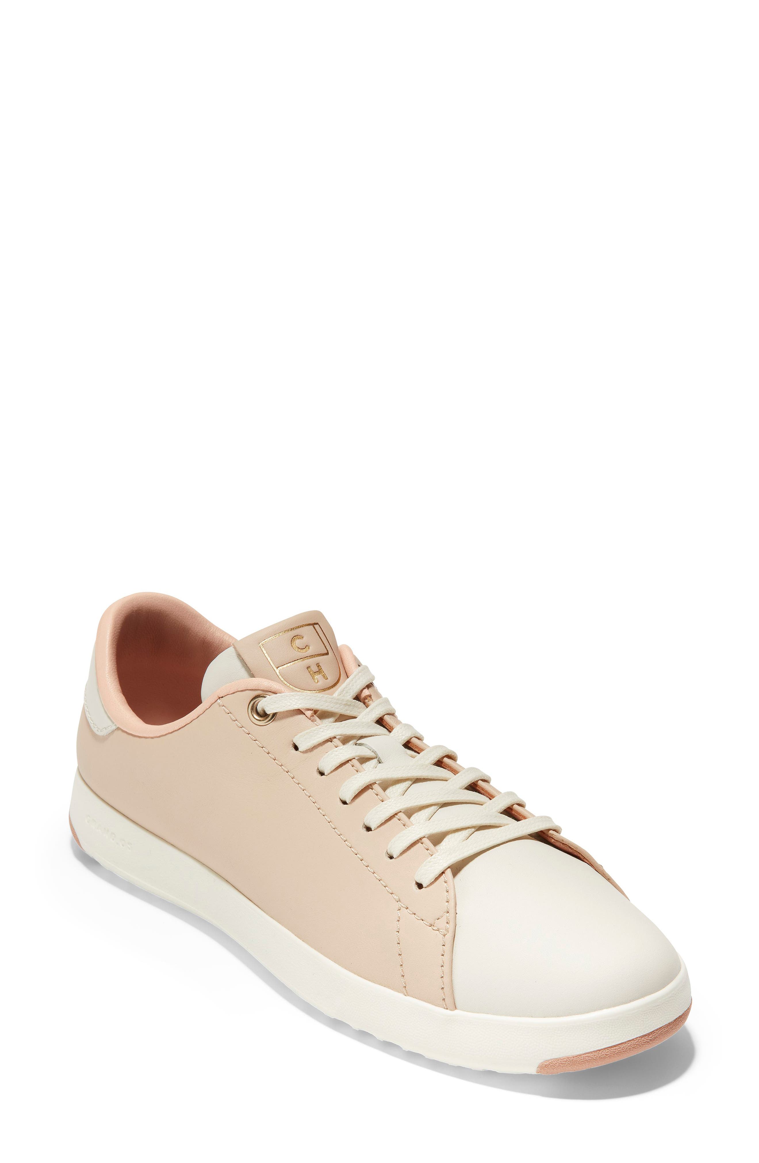 grandpro tennis shoe