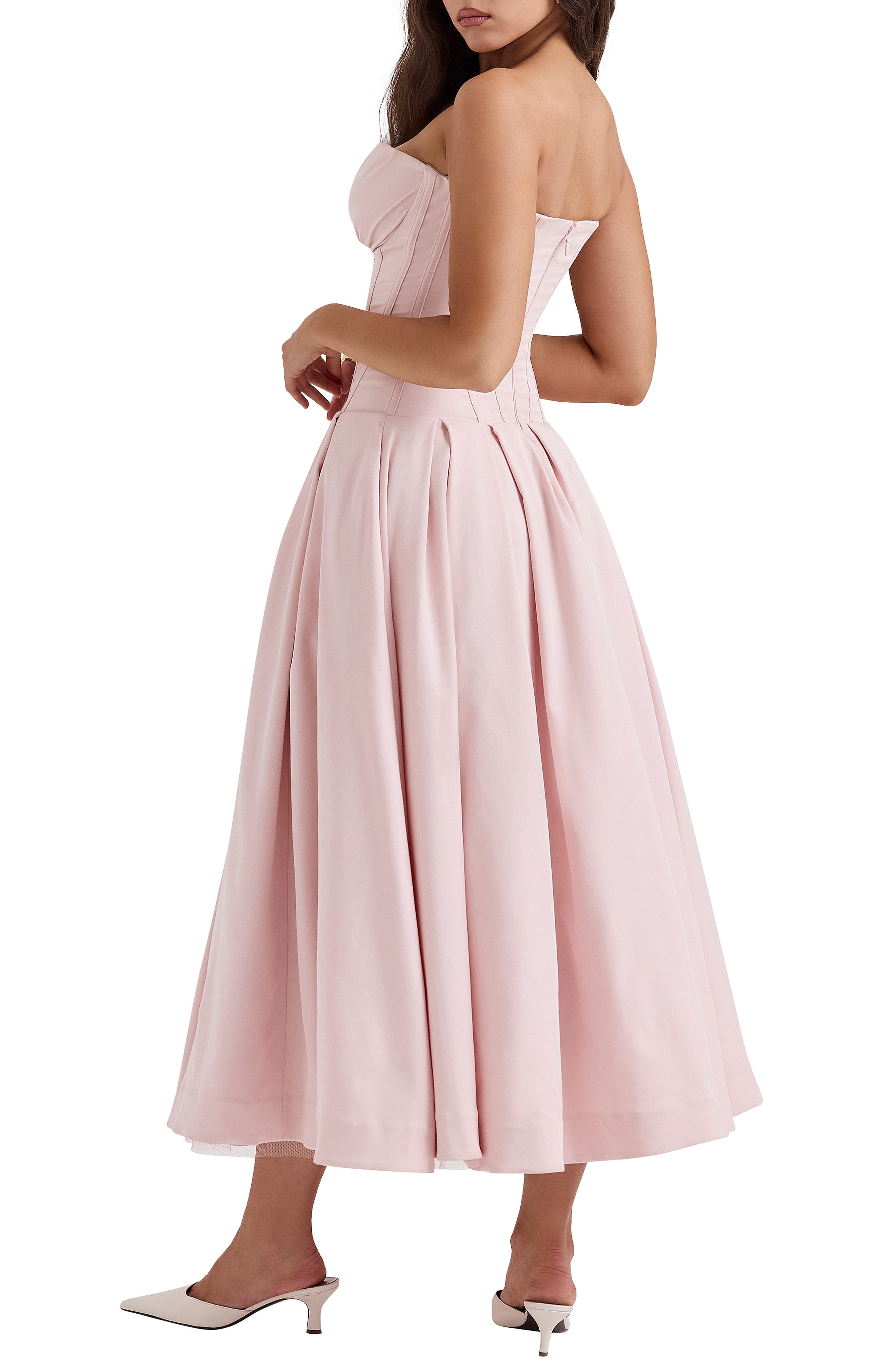 ivory hippie wedding dress Backless Sheath Lace Boho Wedding Dress with Long Bell Sleeves VW1087 –  Viniodress