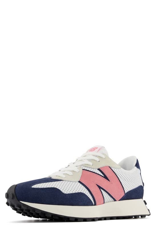 New Balance 327 Sneaker In White/ Natural Pink