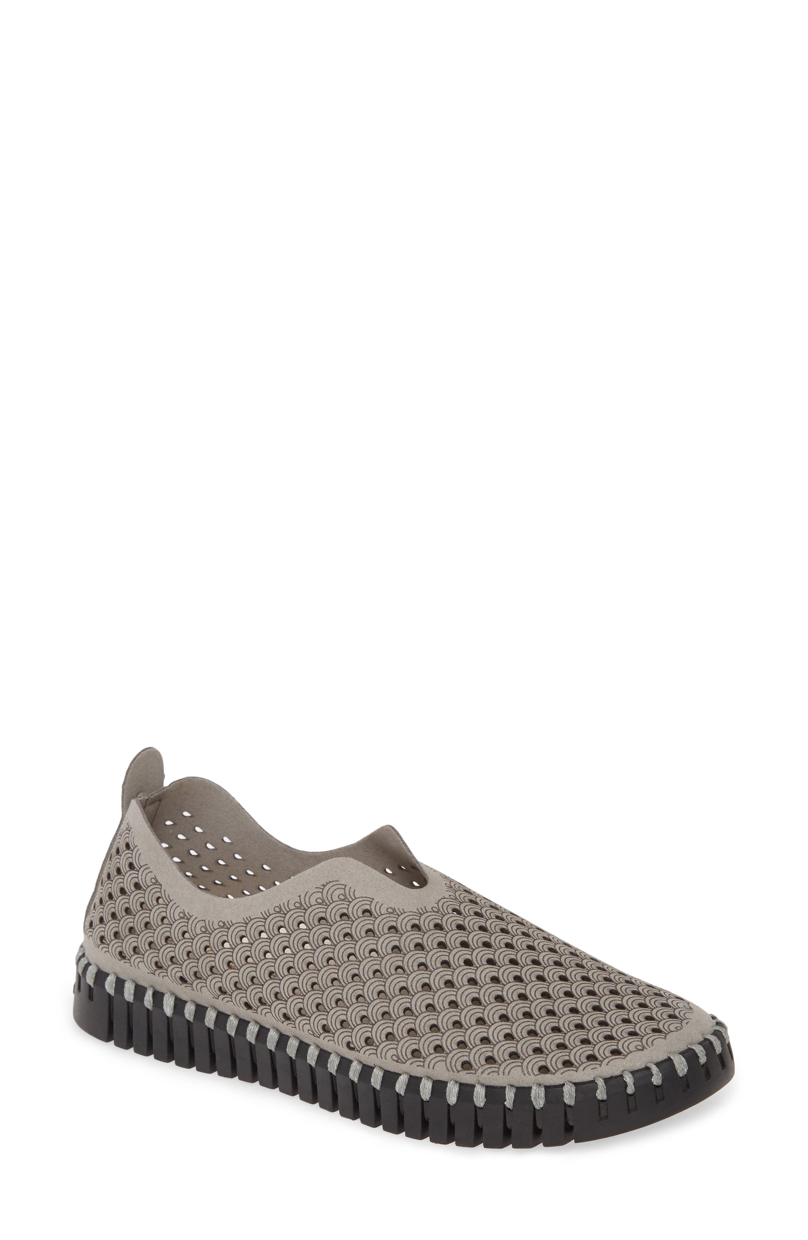 Ilse Jacobsen Hornbaek | Tulip 139 Perforated Slip-On Sneaker ...