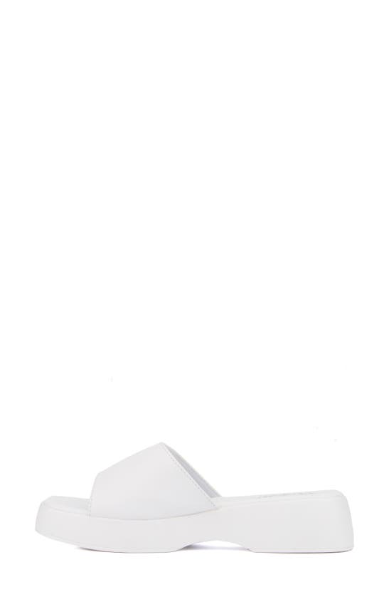 Olivia Miller Ambition Slide Sandal In White