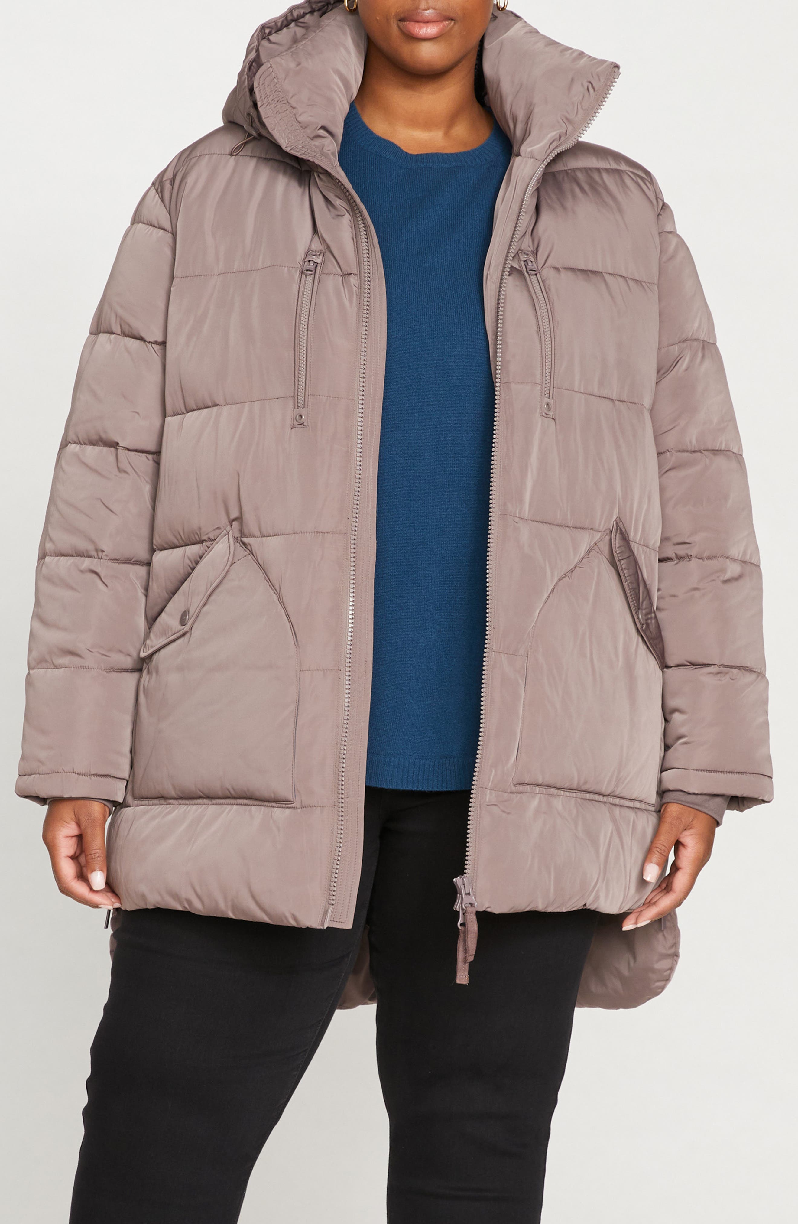 Universal Standard Matterhorn Hooded High-Low Puffer Coat in Morel 