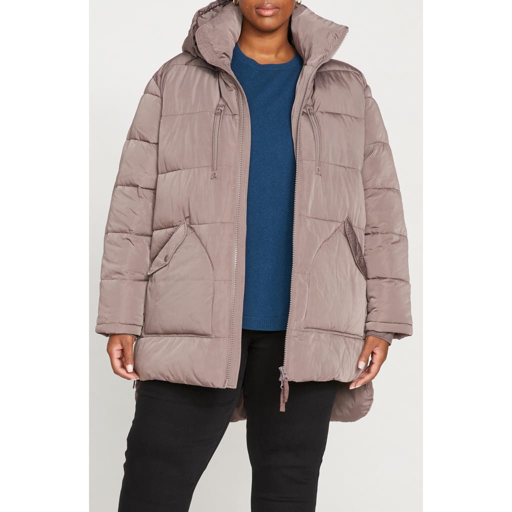Universal Standard Matterhorn Hooded High-Low Puffer Coat in Morel